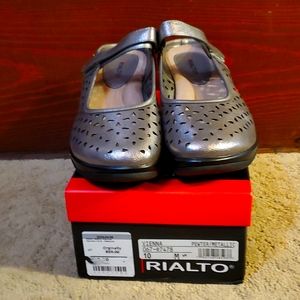 New in Box Pewter "Vienna" Rialto Mary Jane Slip On Shoes
